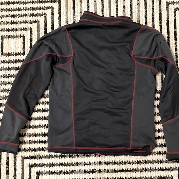 Athletic soft shell - Picture 2 of 2